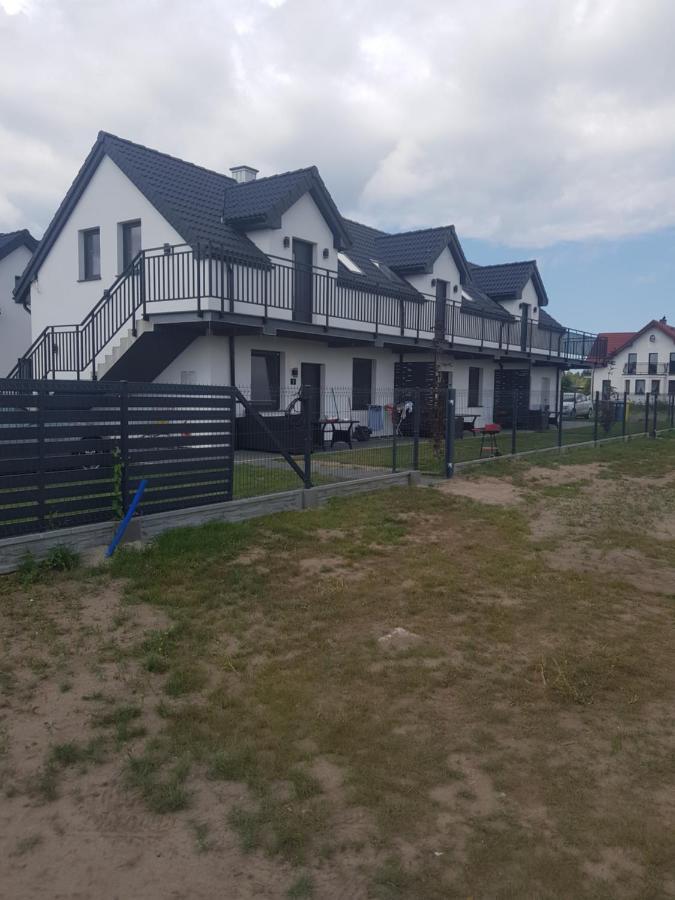 Apartamenty U Wioli I Marcina Łeba Buitenkant foto