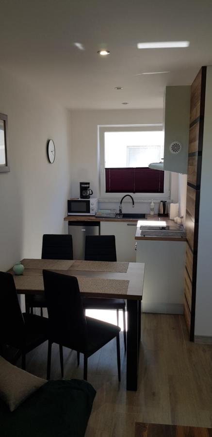 Apartamenty U Wioli I Marcina Łeba Buitenkant foto